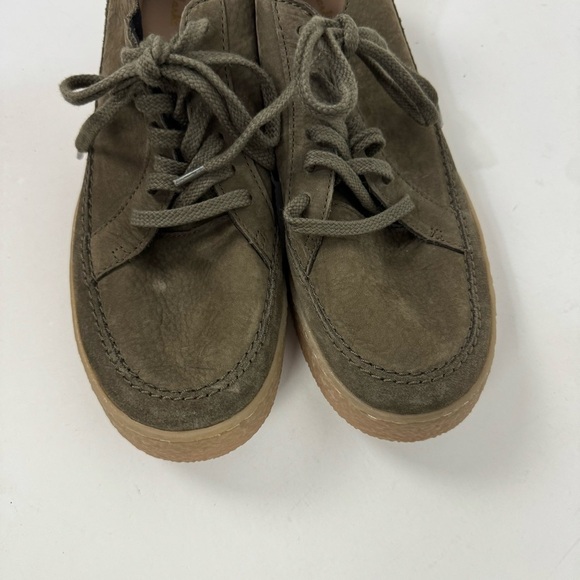 Clarks Leather Olive Green Slip On Platform Outsole Sneakers Casual Fall Winter - Picture 2 of 7